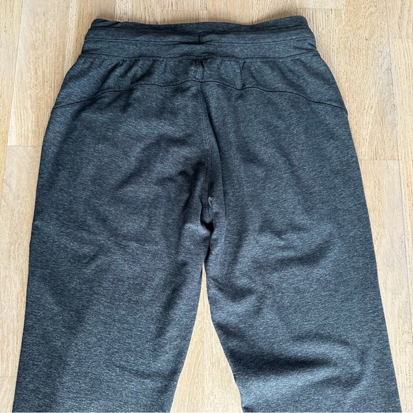 Lululemon Ready to Rulu Cropped Jogger US4 - Picture 8 of 12